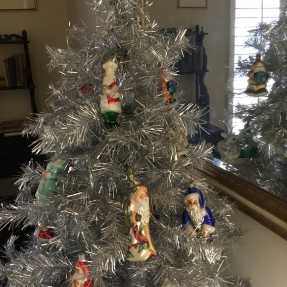 Vintage Silver Metallic Christmas Tree - Picture 2 of 4